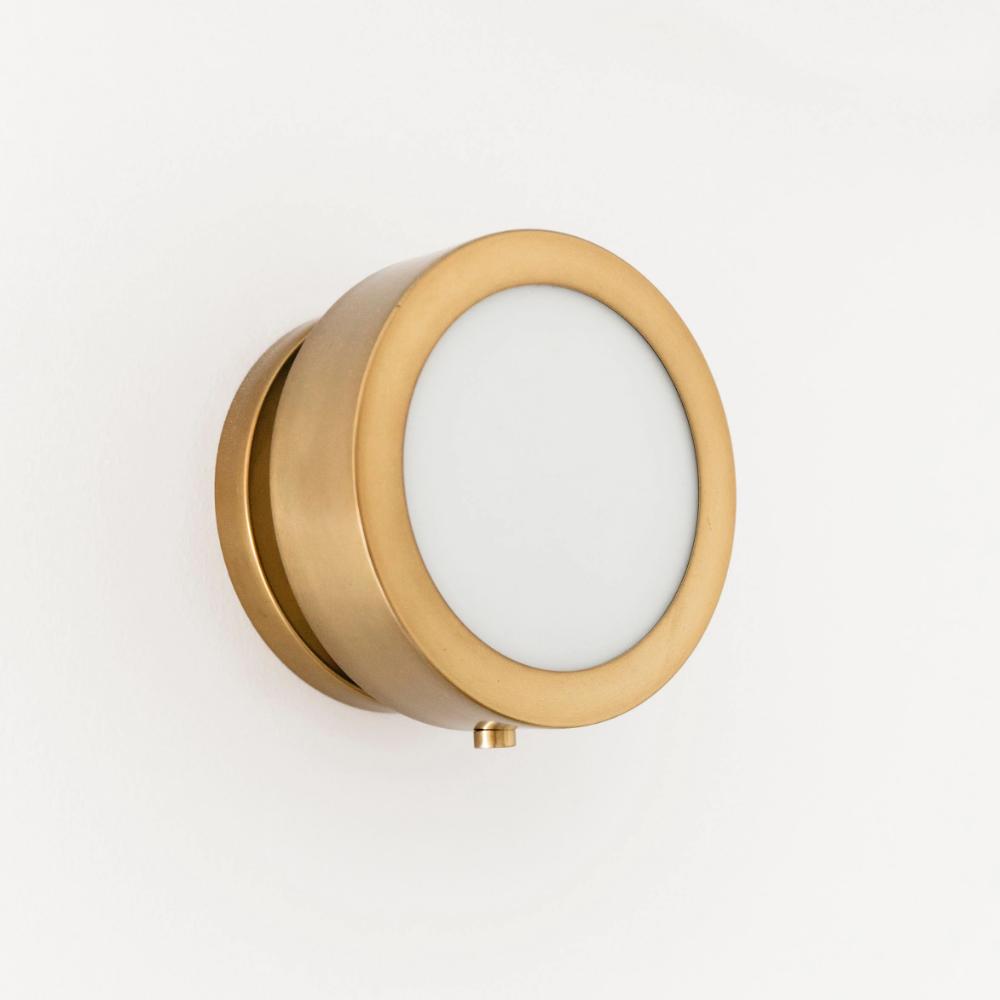 Luz Sconce