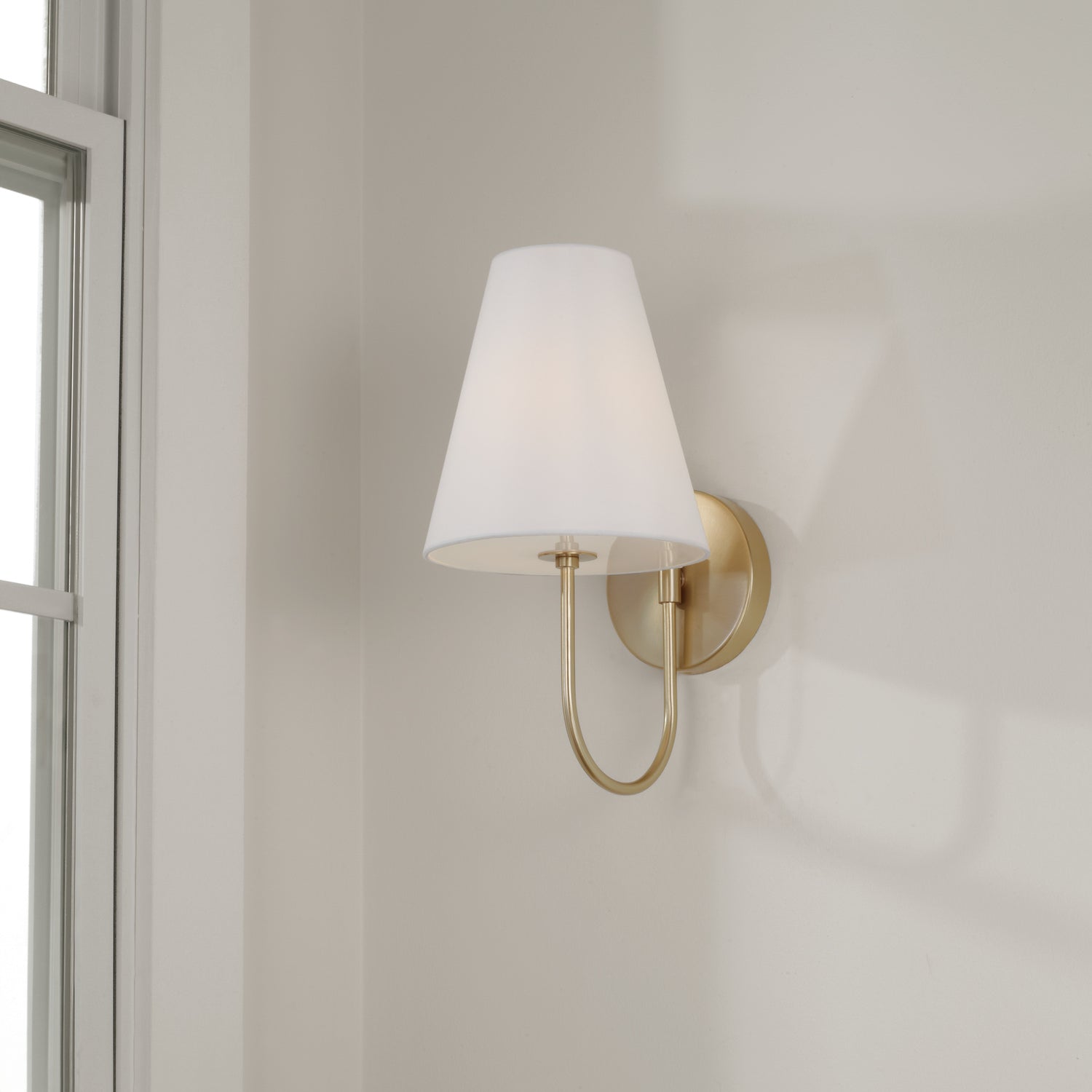 Tabitha Sconce