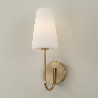 Isabella Sconce